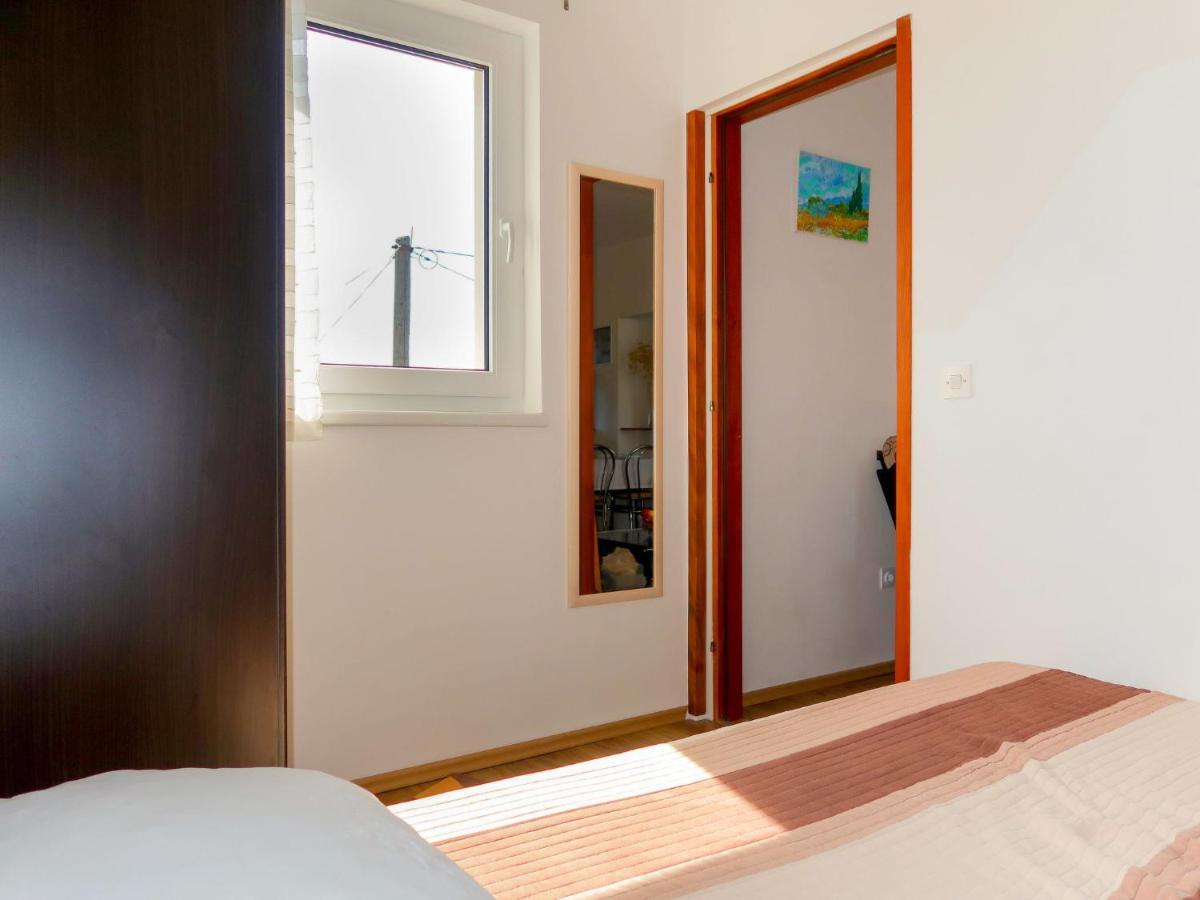 Apartment Andjelka - Krk310 By Interhome Malinska Exterior photo